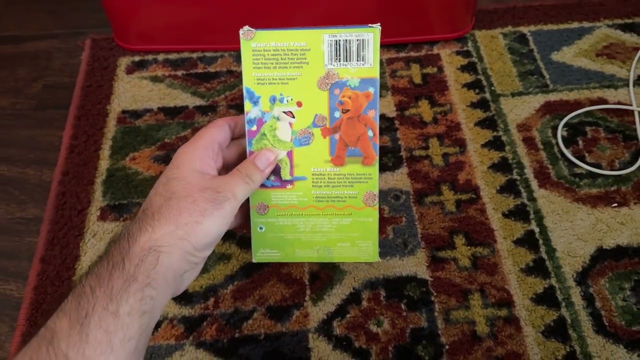 Bear In The Big Blue House: Sharing With Friends 2001 VHS