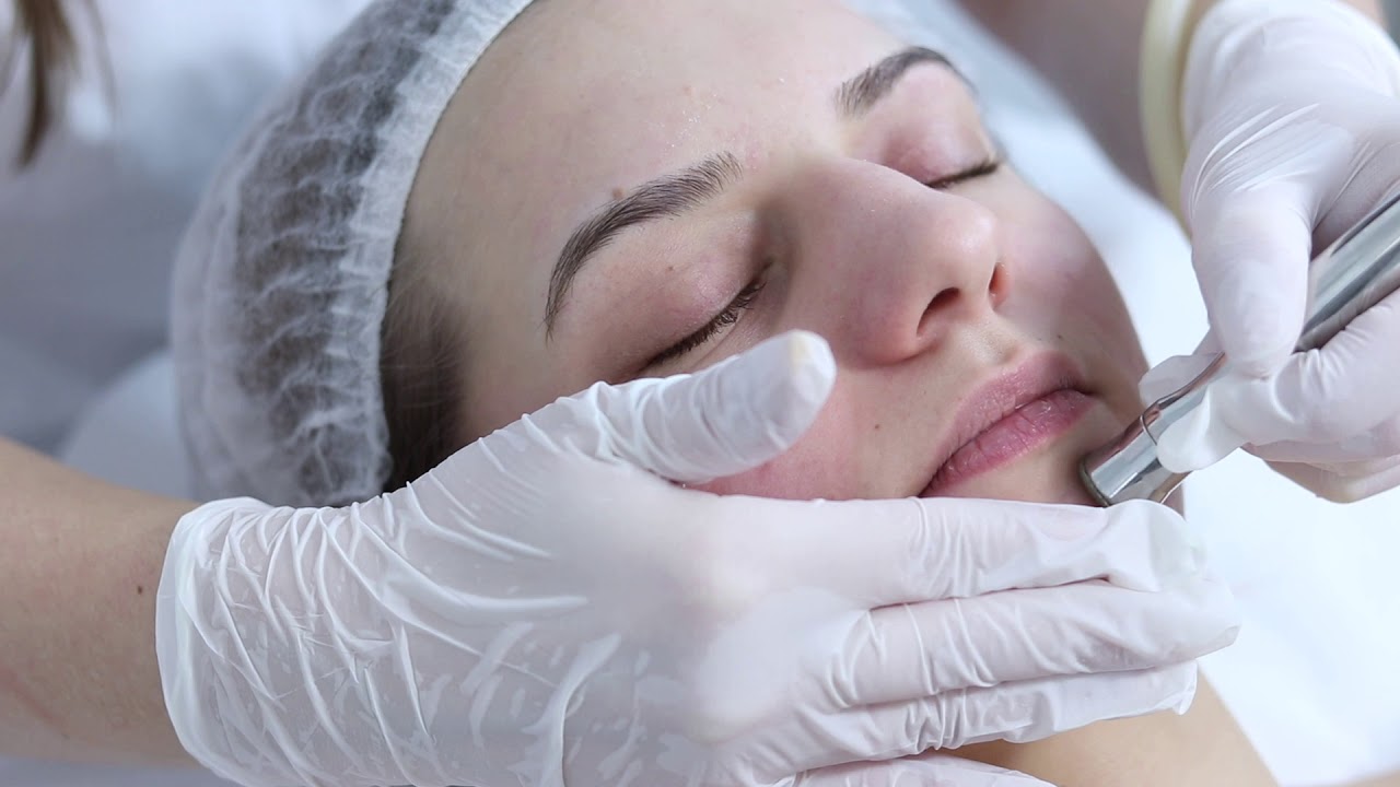 Microdermabrasion/Microneedling Estetica Expert
