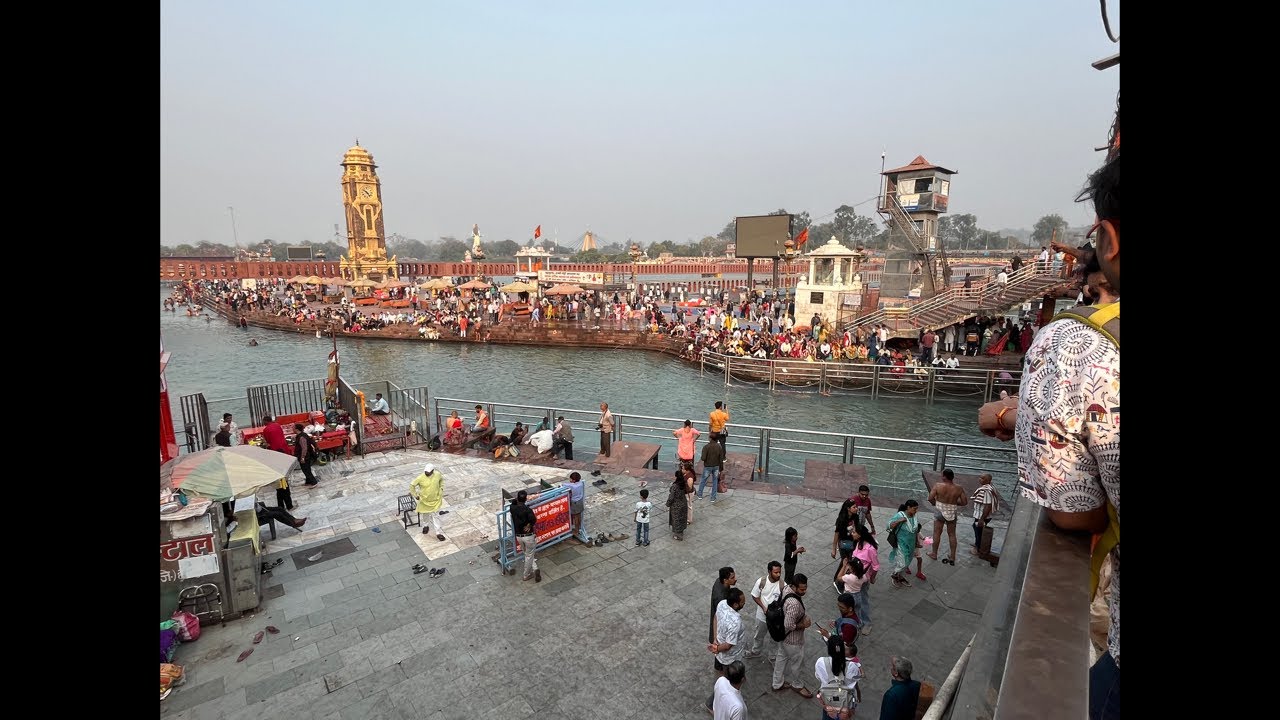 हरिद्वार गंगा आरती लाइव दर्शन #gangaghat #livegangaarti#gangaaarti #haridwartodayvideo #aartidarshan