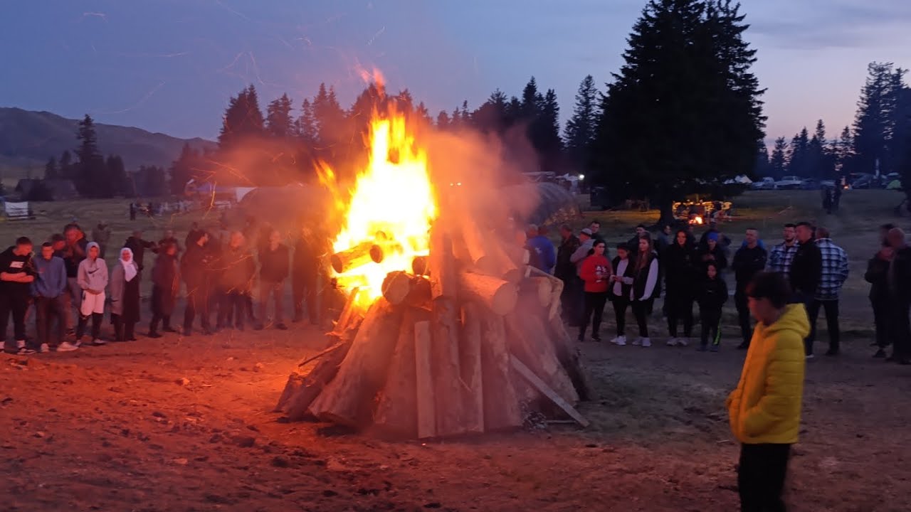 Ljuta Greda druženje i nočna igranka uz logorsku vatru