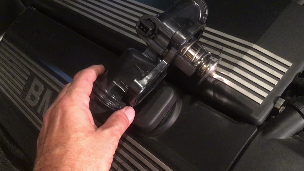 BMW Z4  serie 3 E46 se calienta, cambio del termostato