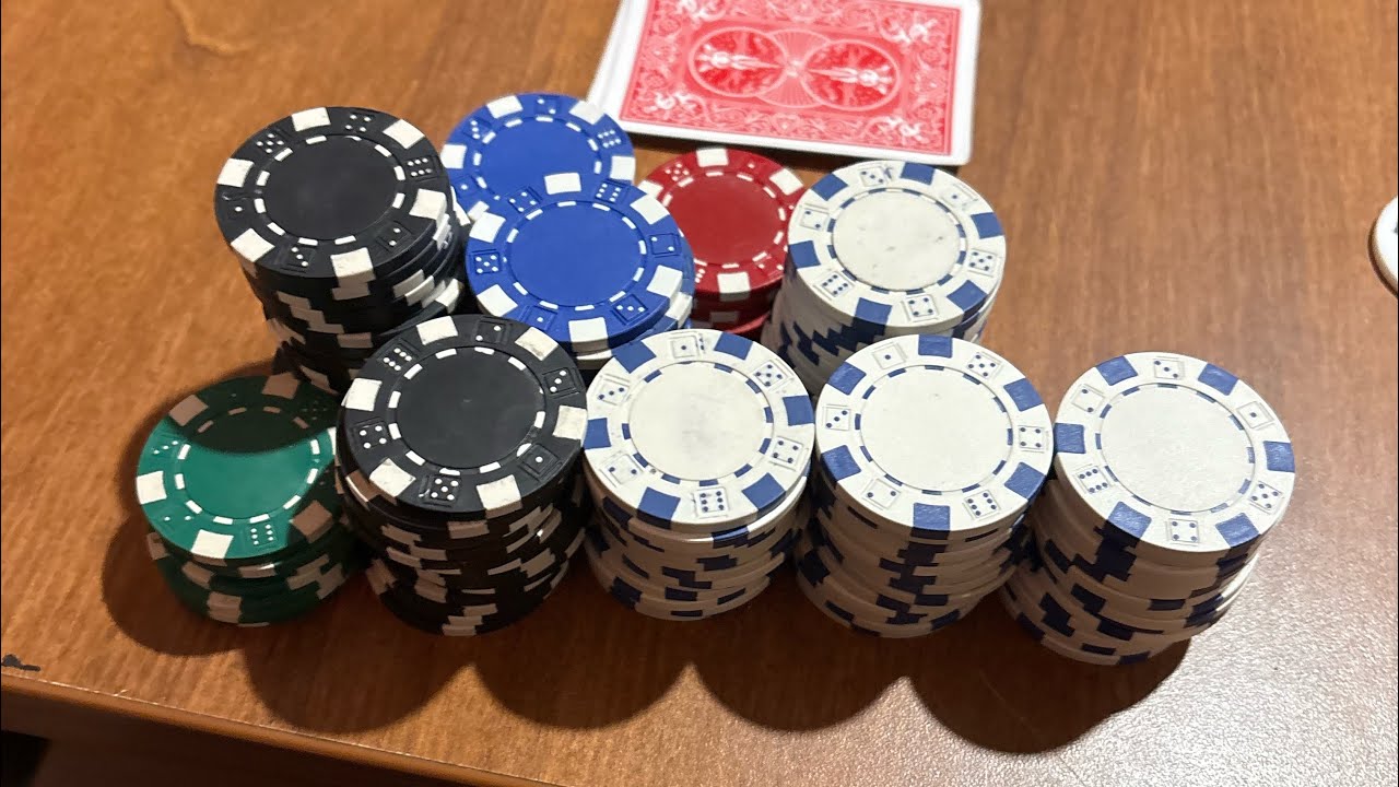 I HAVE ACES AND VILLAIN FOUR BET RIPS IT! CRAZY HOME GAME ACTION! #poker #gambling 