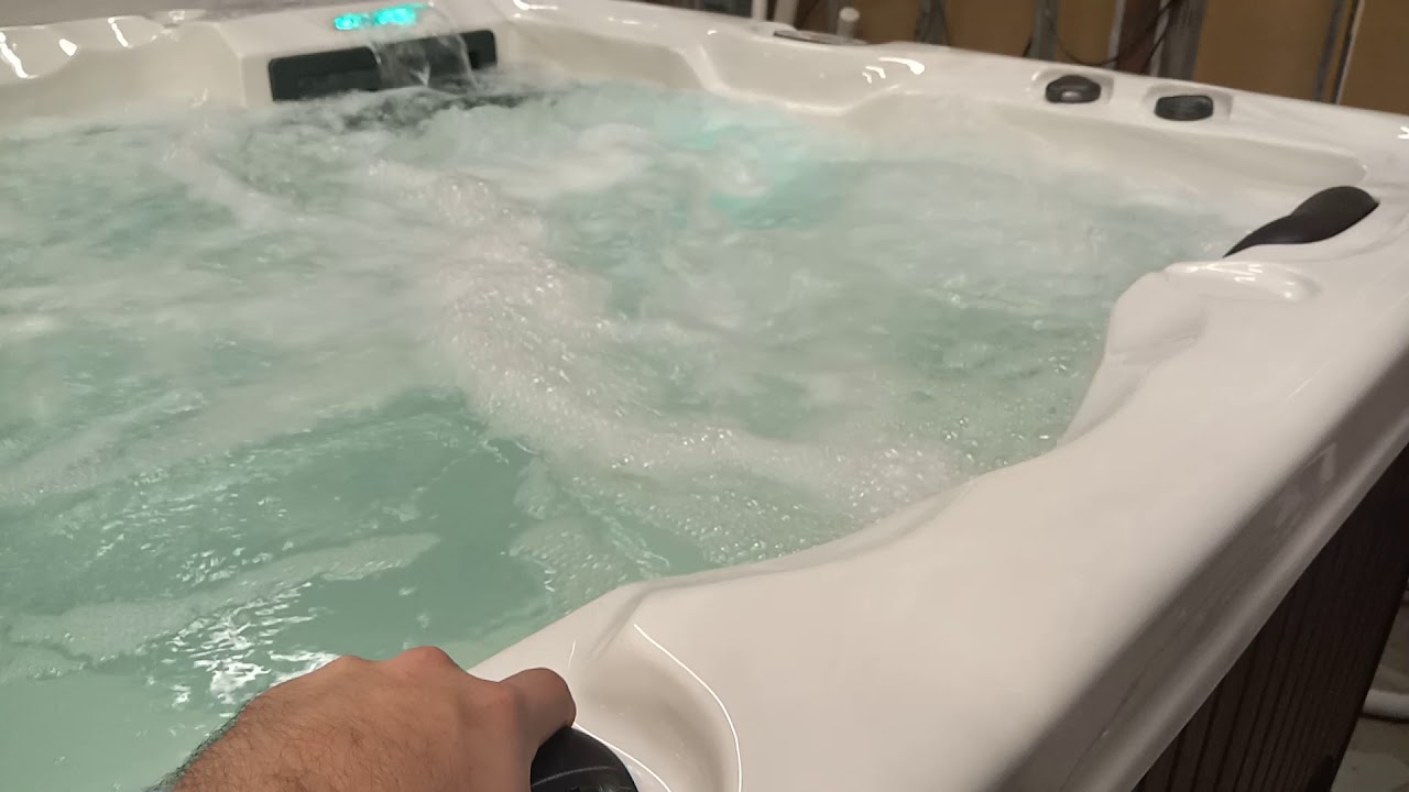 How to use the Top Valves on your Pacifica Hot Tubs PHT5900 Outdoor Spa