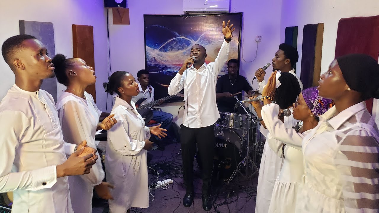 THE SPIRIT ROOM 3.0 #peterdivine #thespiritroom #worship #jesus #god @peterdivine6037 
