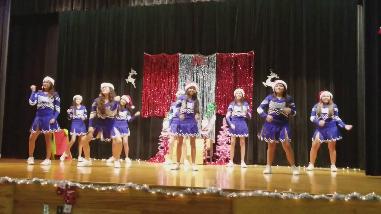 Here comes Santa Claus Cheer performance 2017