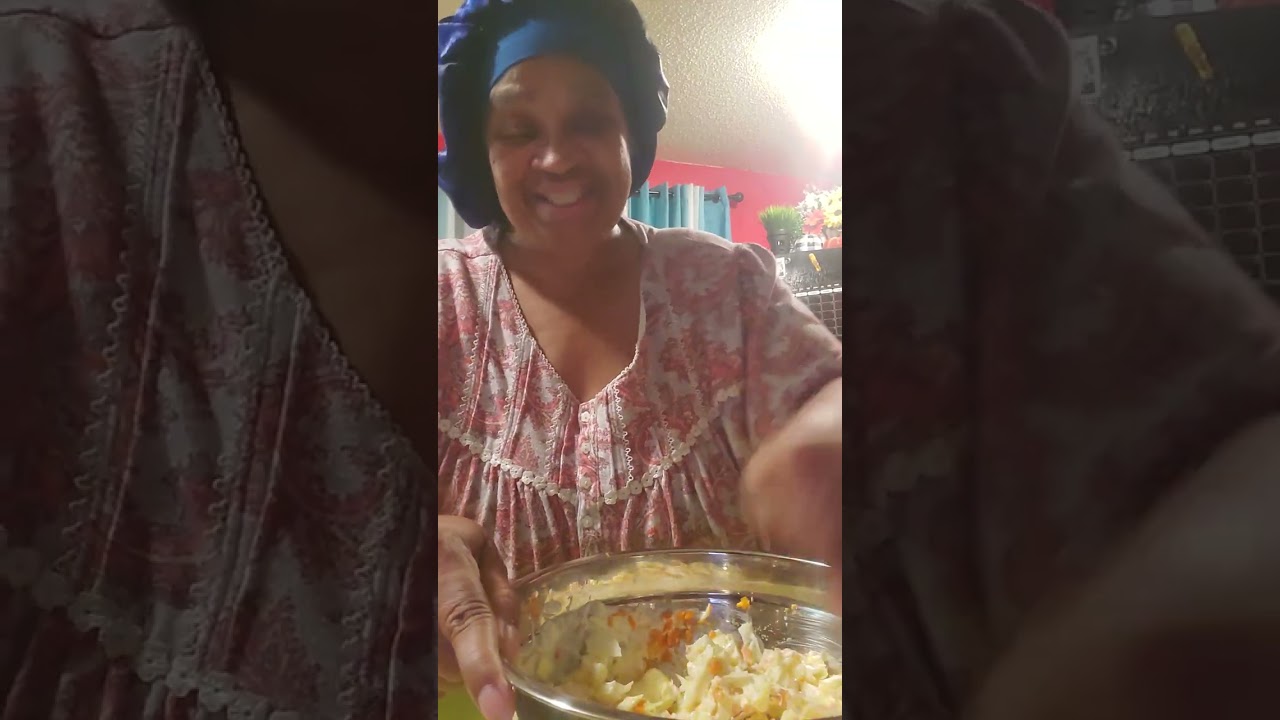 Happy New Year's 2026I made me some coleslaw and a boiled egg