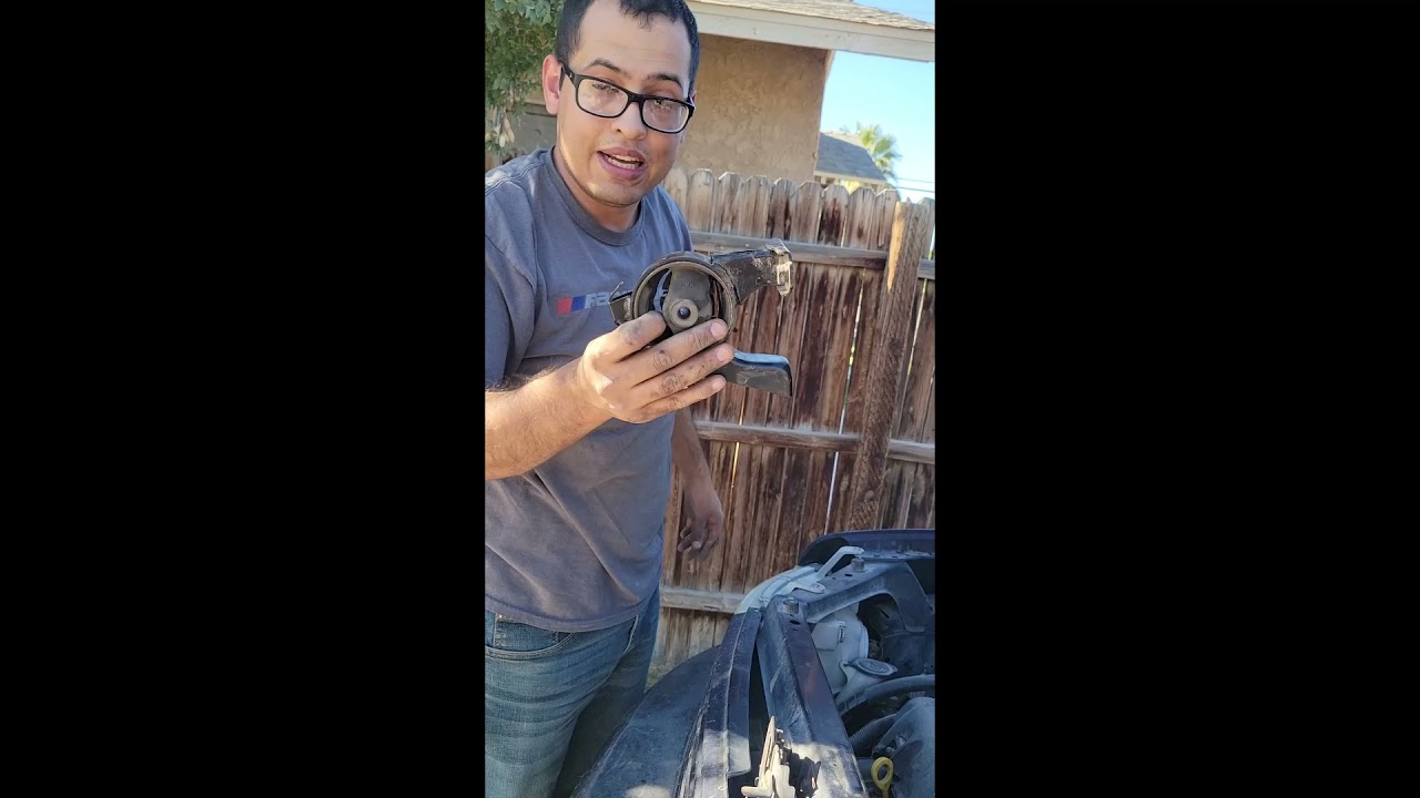 Scion Xb first gen rear engine mount replacement 
