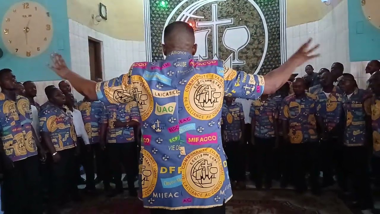 CHOCHARDI MÈRE (frappe encore)  KISUNGIKI après 4ans de mpeve aujourd'hui LOLENDO a haut kisenso 