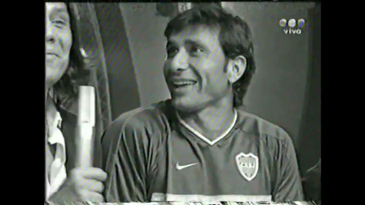 Boca Campeón Apertura 2003 - Videomatch, con los jugadores en el piso