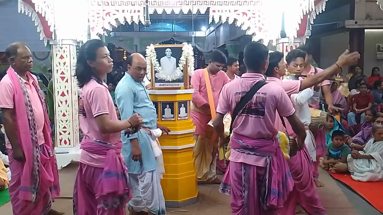 বৈষ্ণব নারায়ণ দে সম্প্রদায় ভোলা ,উৎসব আঙ্গিনা  শ্রী  কৈবল্যনাথয় নমঃ   সিদ্ধেশ্বরী কালী মন্দির 