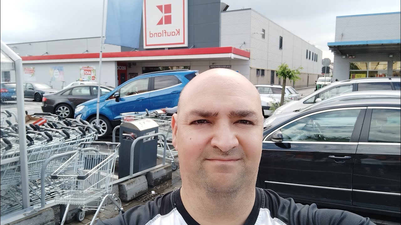 Cu Dacian la cumpărături/ Bunica este putin bolnavioara așa ca am mers singur sa ai cumpăr mere