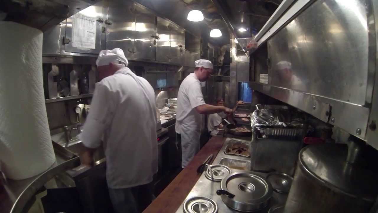 Nebraska Zephyr, Dining car operations