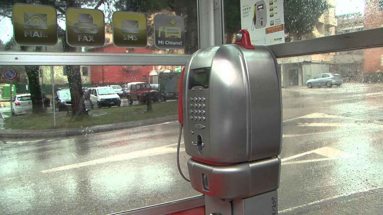C’erano una volta le cabine telefoniche