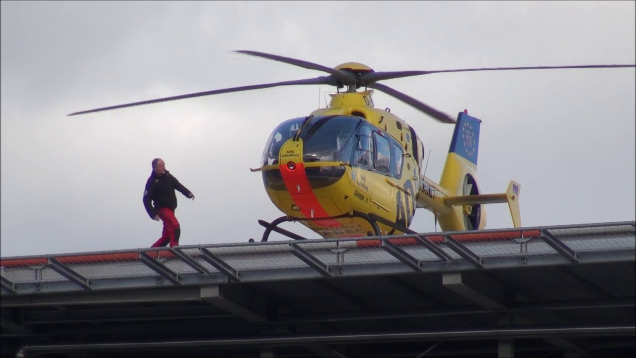 Christoph 25 D-HKUE in Siegen.