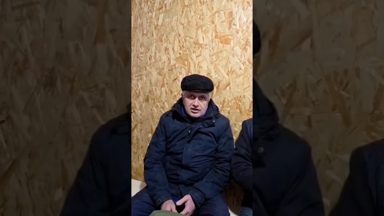 Ифтар на месте строительства народной дороги «Бузнасан нух» 12 марта 2026 года. 