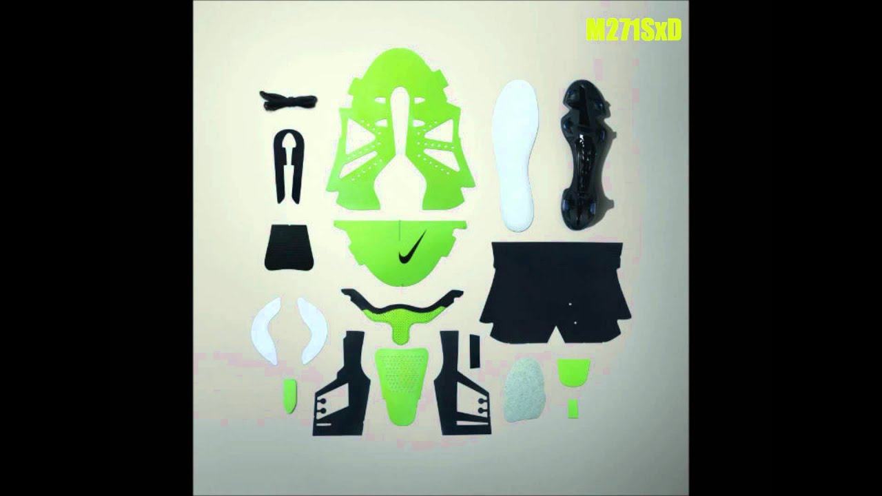 NEW-Nike GS Football Boot !