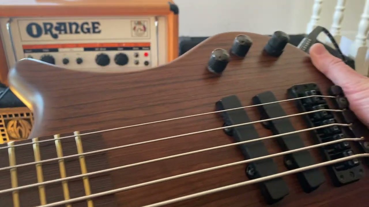 Bass! Vintage ‘74 Orange OR120 Vs SWR Redhead
