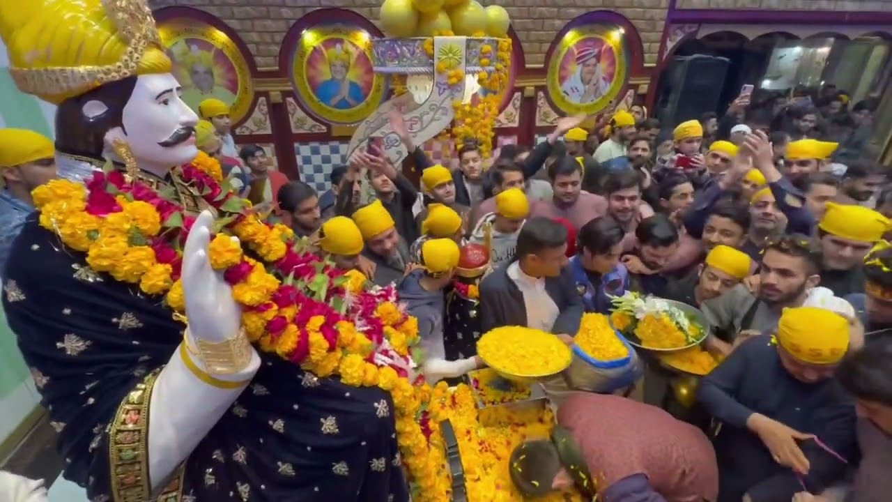 Mera satguru angan aaya shezada sain rochak lal sahib at gtk...SACHOSATRAM