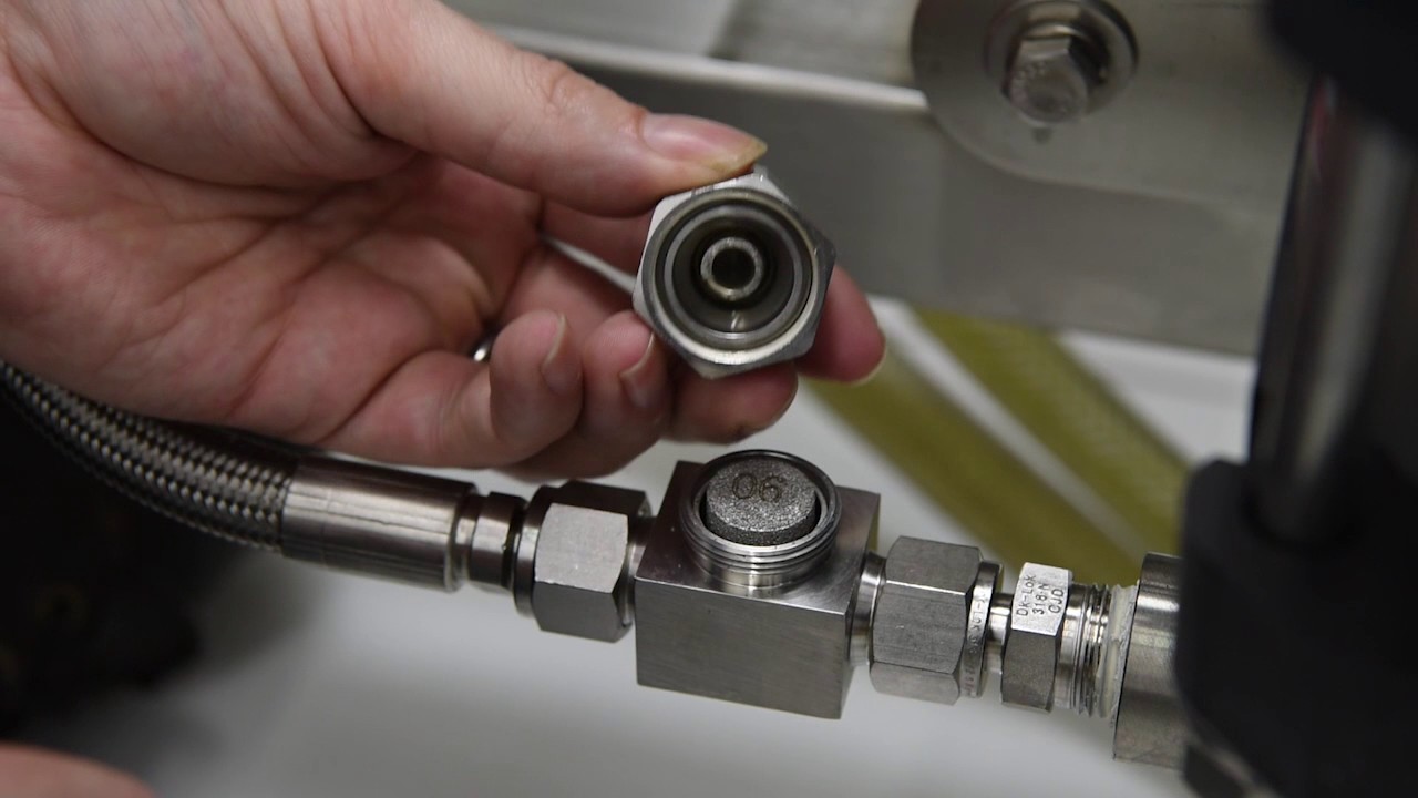 Cleaning CO2 Filter - Eden Labs CO2 Extraction - Training
