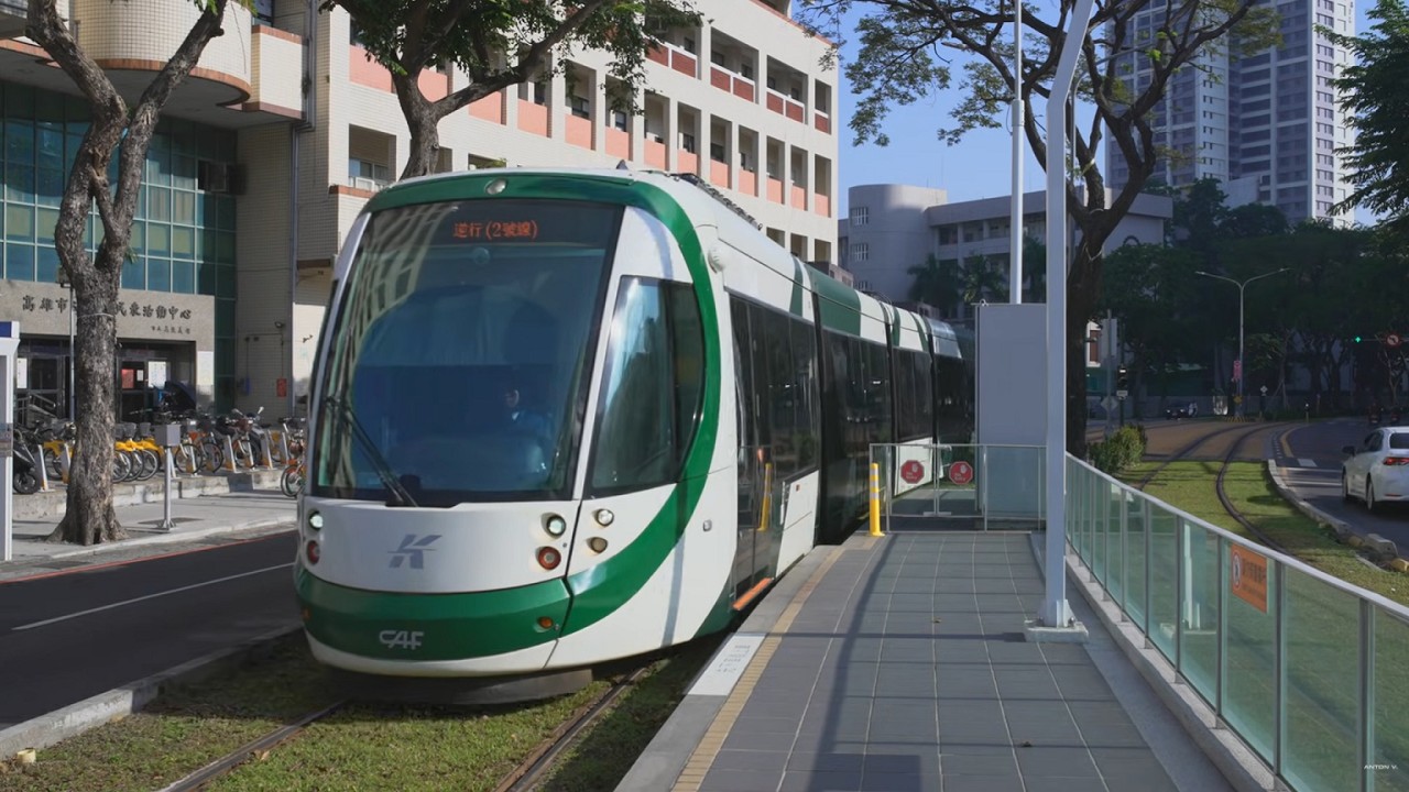 Taiwan, Kaohsiung, LRT ride from Kaohsiung Industrial High School to Wanzihnei