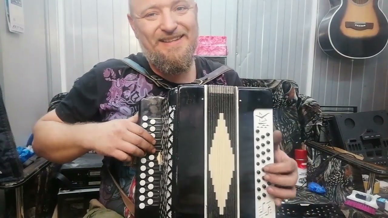 Ремонт гармошки Чайка2!