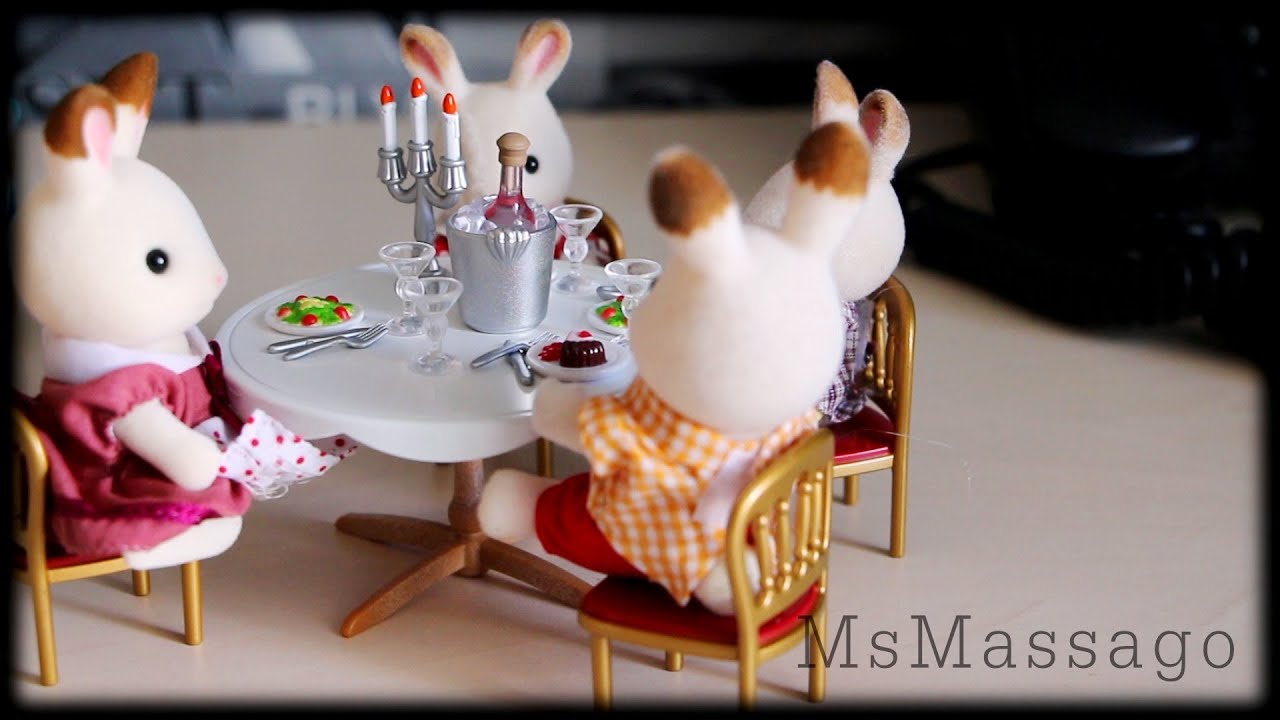 Sylvanian Families or Calico Critters