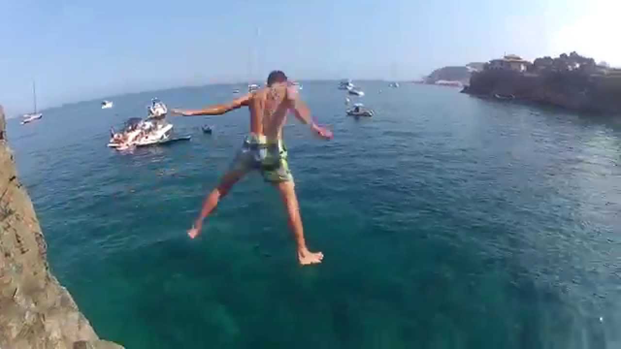 Cliff Jumping in begur