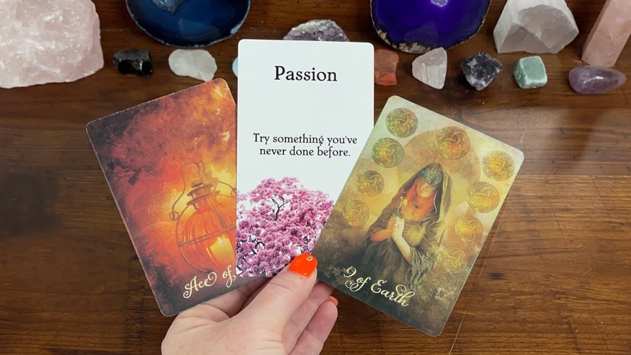 Pisces 💗 Singles - Your infectious spark for life is attracting NEW suitors. 🥹