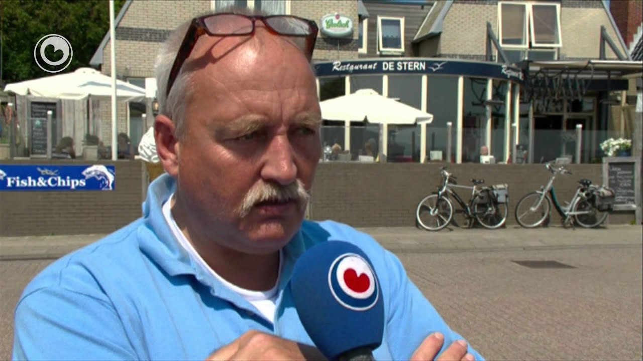 Eilanners lilk op Doeksen