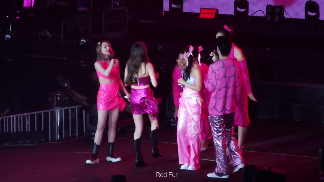 230813 FREEN SAROCHA -  Flower (꽃) feat. Becky NAM Heng + Talk 3 @ WONDER TULIP GARDEN