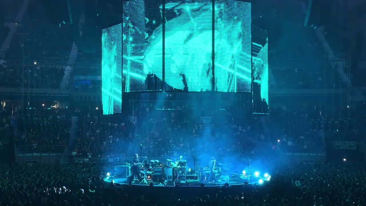 Radiohead 11/7/25 “There,There” at Movistar Arena in Madrid Spain 