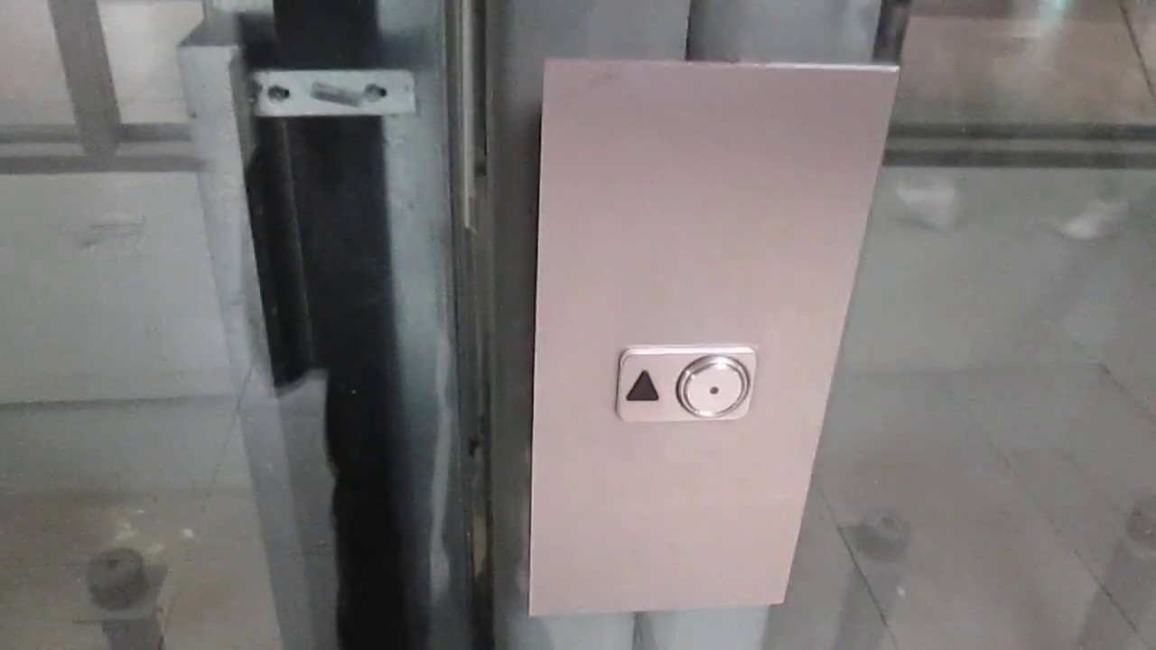 2 Lift Schindler @ shopping center 