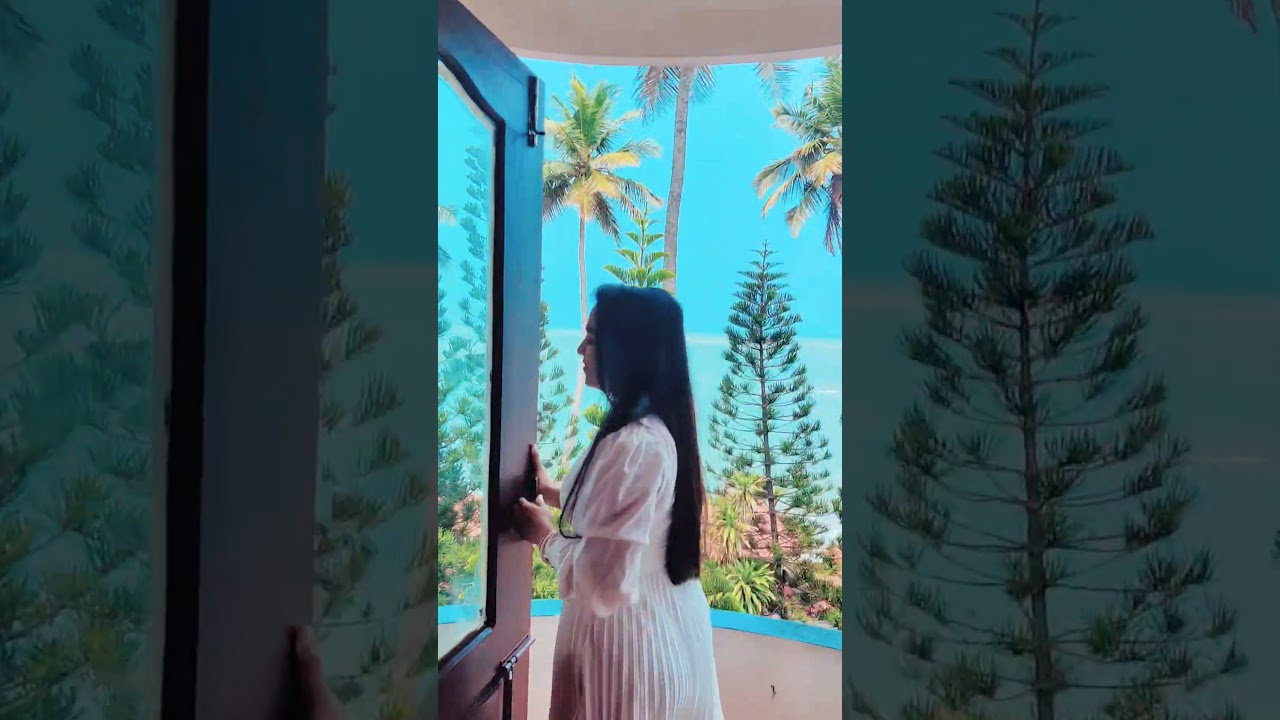 Beach view room // Thalesery // Kerala // Road trip // Vacation