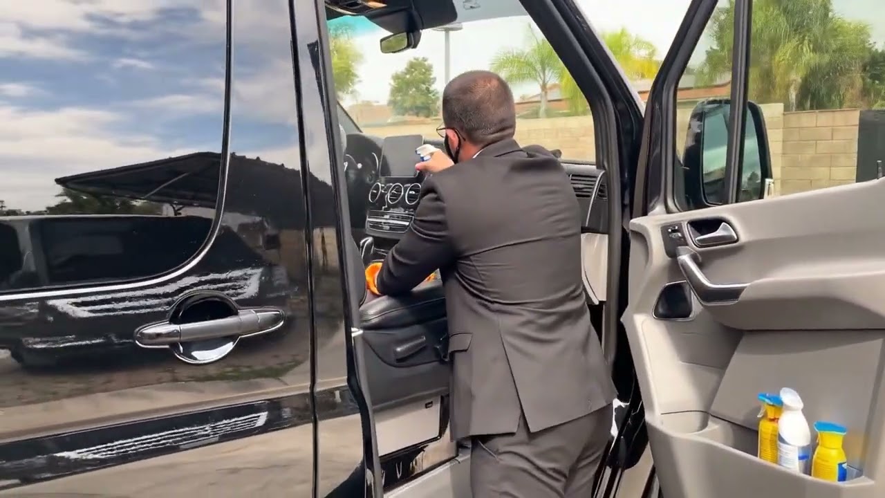 Limo Service Anaheim | SUV | SPRINTER | SEDAN | LIMO