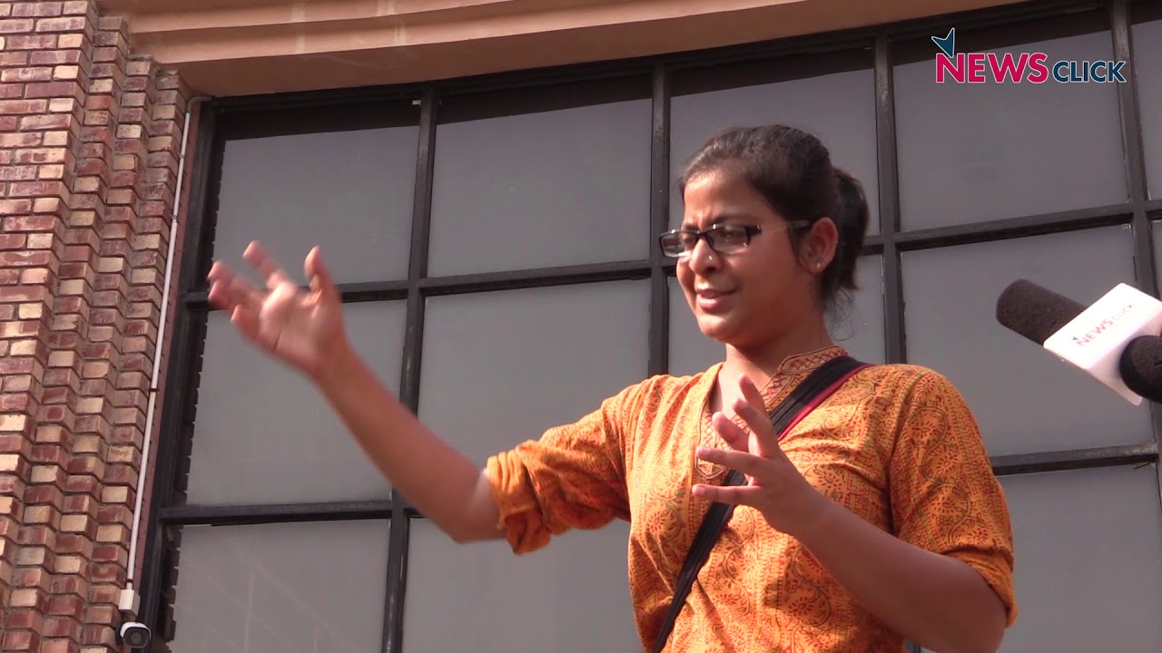 JNU Students Protest Against the Online Examination Policy