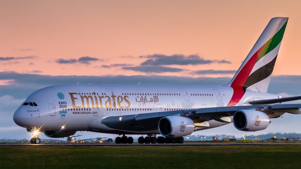 8x AWESOME A380 Takeoffs & Landings - Emirates Airbus A380 at Melbourne Airport