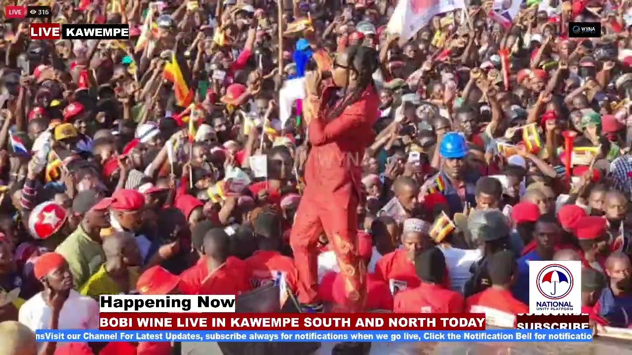 FIK FAMEICA, DA AGENT A ND AZIZ AZION ENTERTAIN BOBI WINE SUPPORTERS IN KAWEMPE NORTH