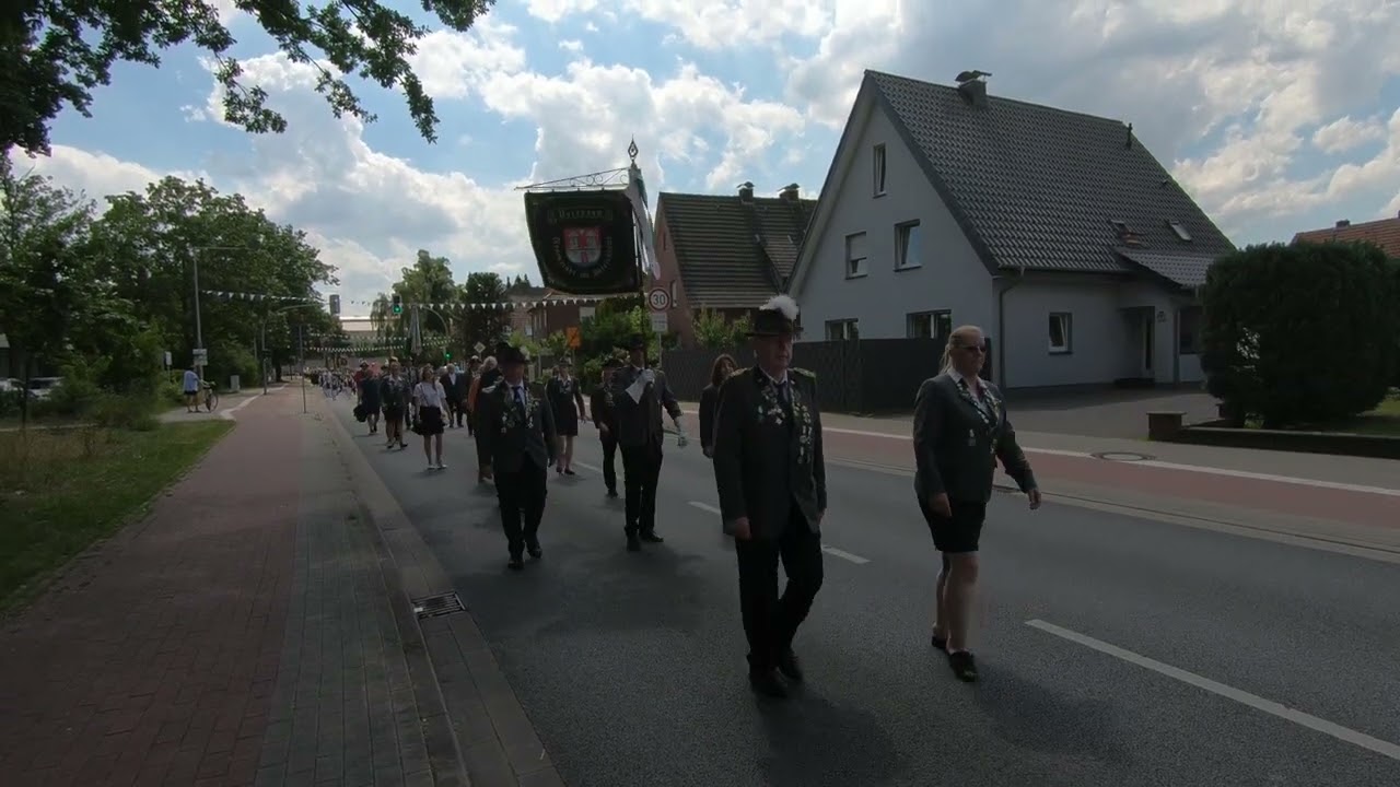 Schützen- und Heimatfest BSV Harsewinkel 2022   Der Festumzug am Sonntag
