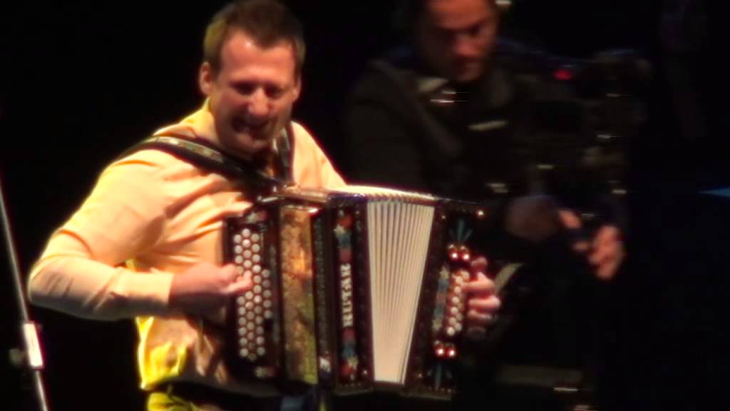 WYCC 2012 Maribor SLO - Magic accordion and Robert Goter