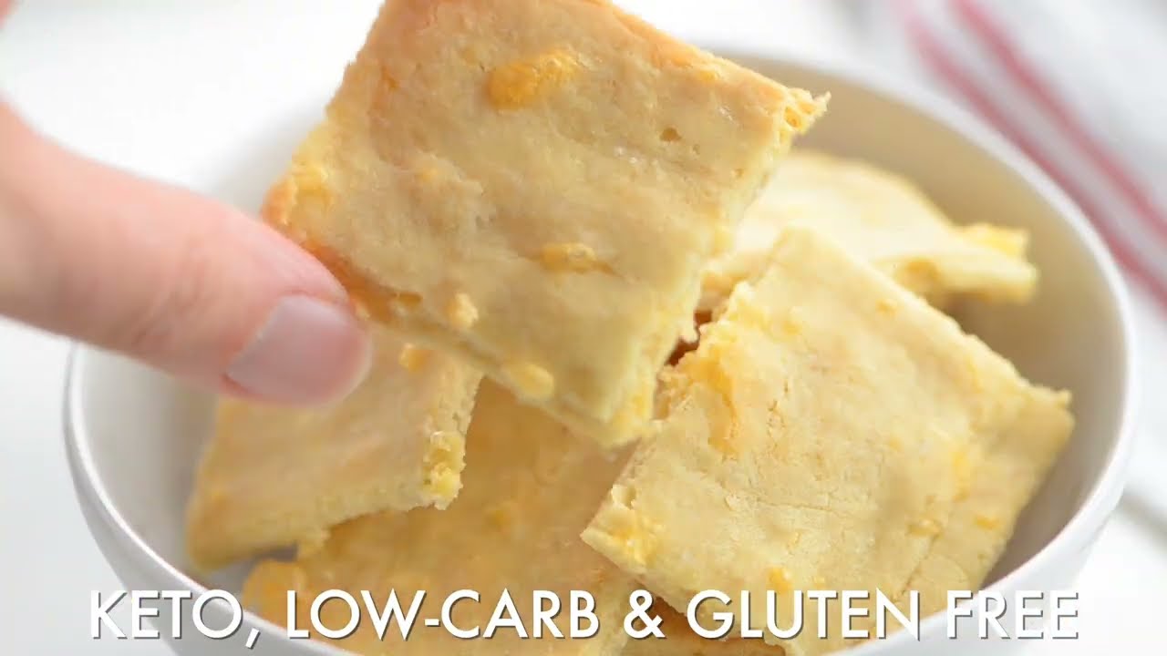 ALMOND FLOUR CHEESE CRACKERS