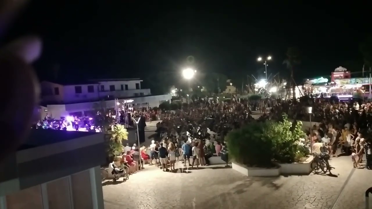 Marina di Sibari La piazza