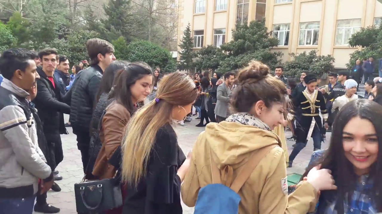 Odlar Yurdu Universiteti Novruz bayramı ilə əlaqədar olaraq  İlaxır çərşənbəni qeyd edir.