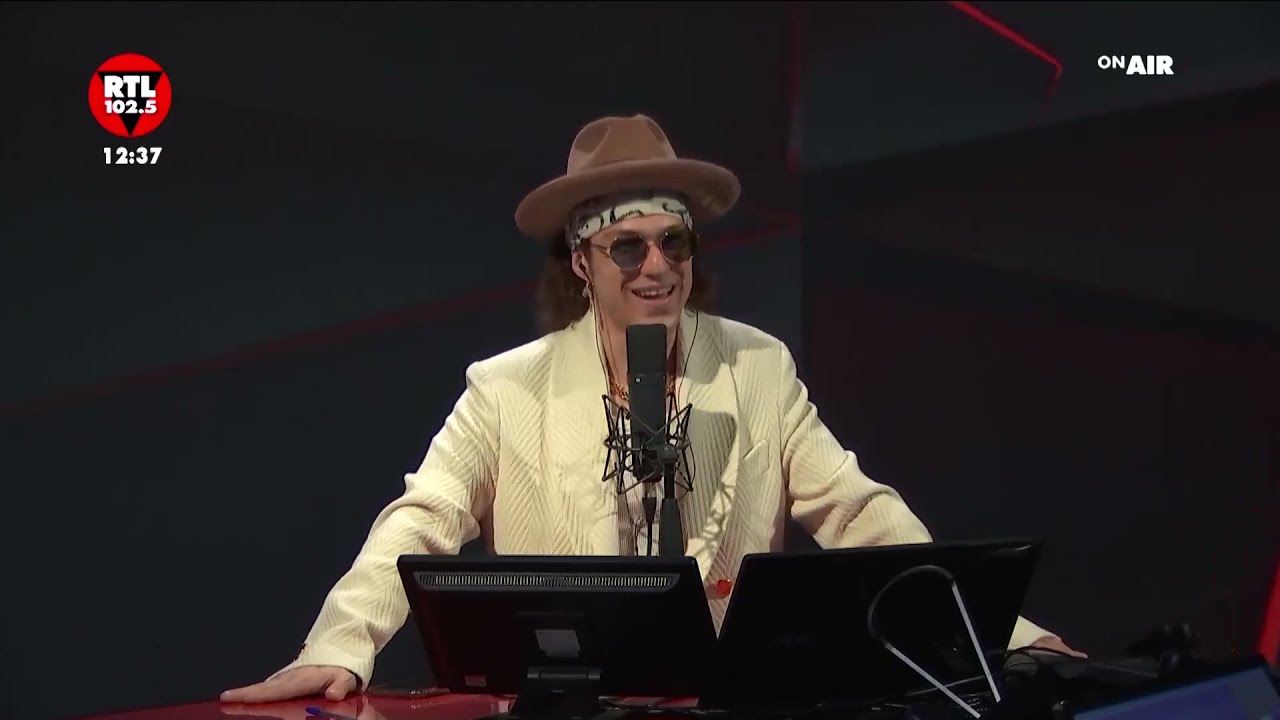 Irama a RTL 102.5: l'incontro con i fan, ‘La genesi del tuo colore’ e il tour