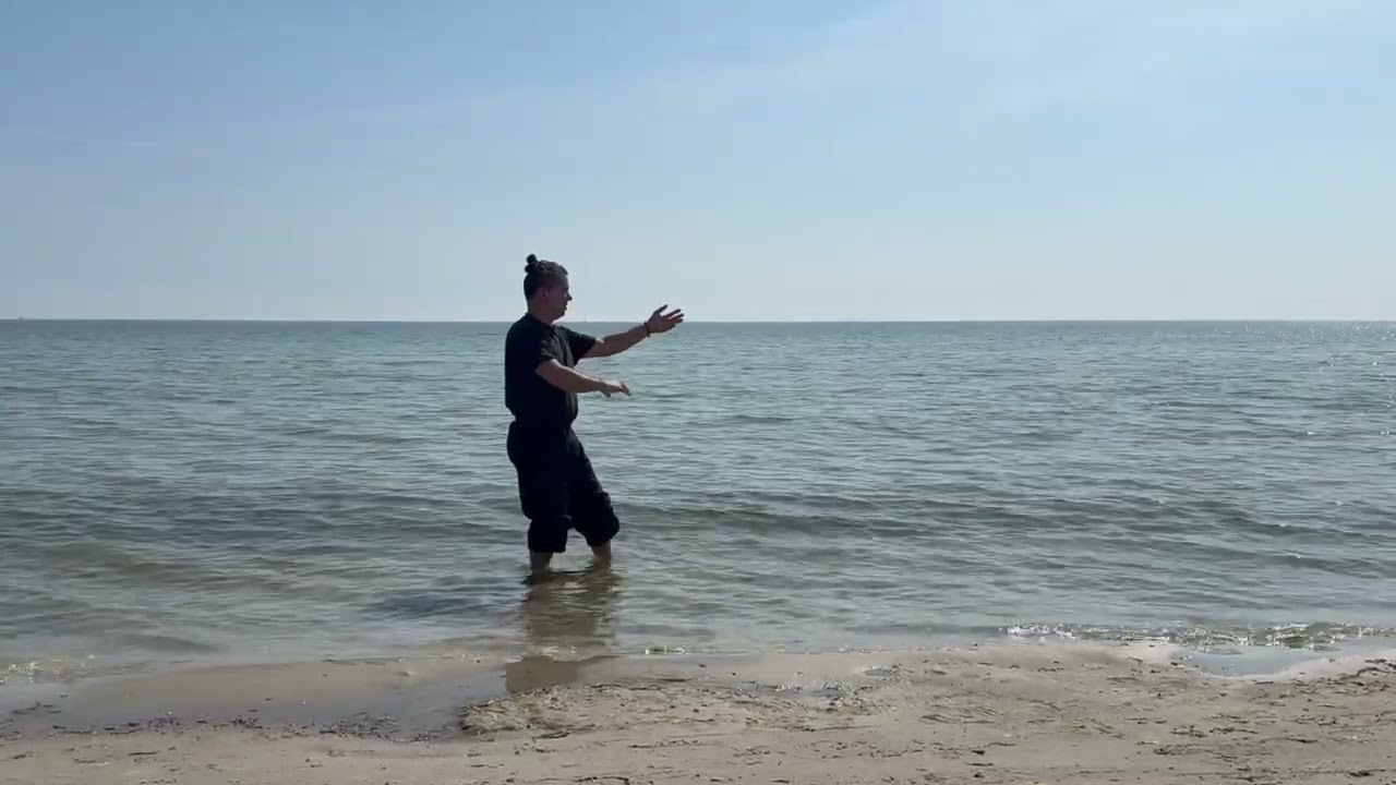 Tai Chi im Meer ist mehr Taiji