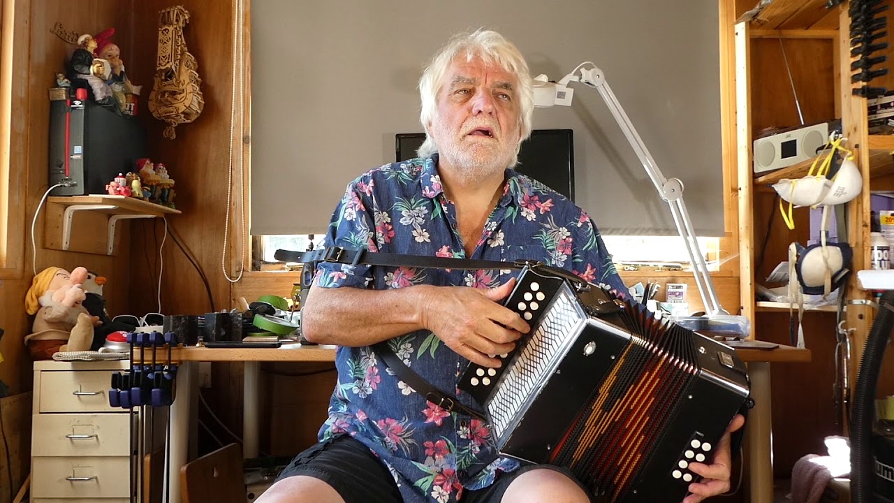 Rogue's March and Captain Lanoe's - Lester - Melodeon