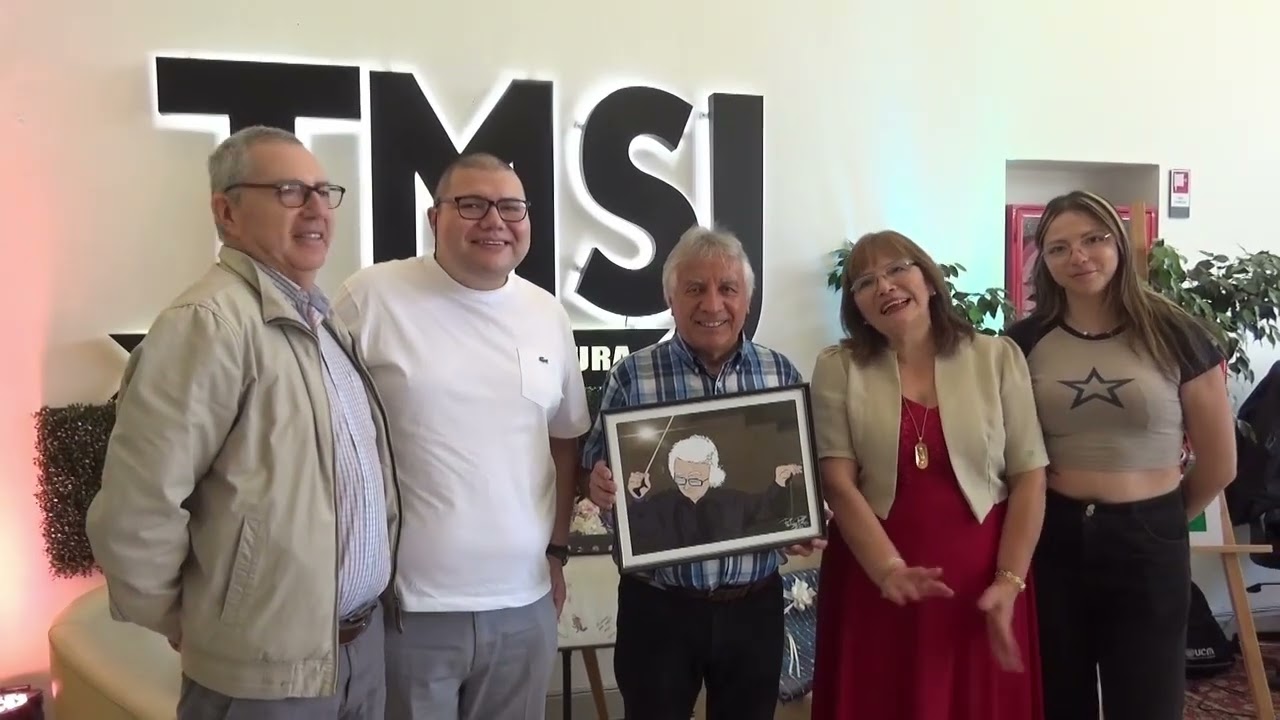 NOTA EXPOSICIÓN DE PEDRO BKN ESPINOZA EN SAN JAVIER