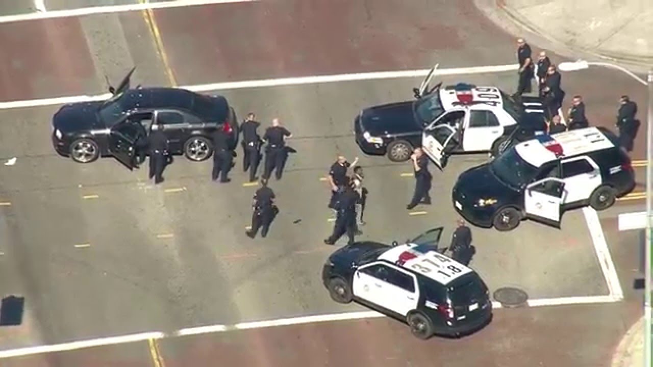 Police pursuit of carjacking suspects ends in Los Feliz in the Los Angeles area.