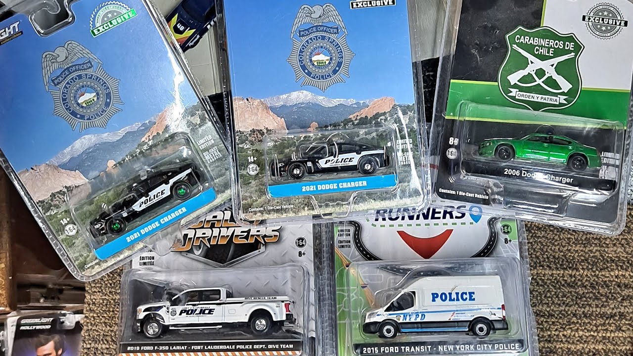 Greenlight Hot Pursuit police vehicles hobby exclusive plus green machines