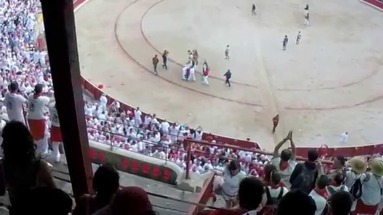 San Fermín 2014 [45]: Final de la Corrida de Toros y vuelta al ruedo de El Juli en Pamplona