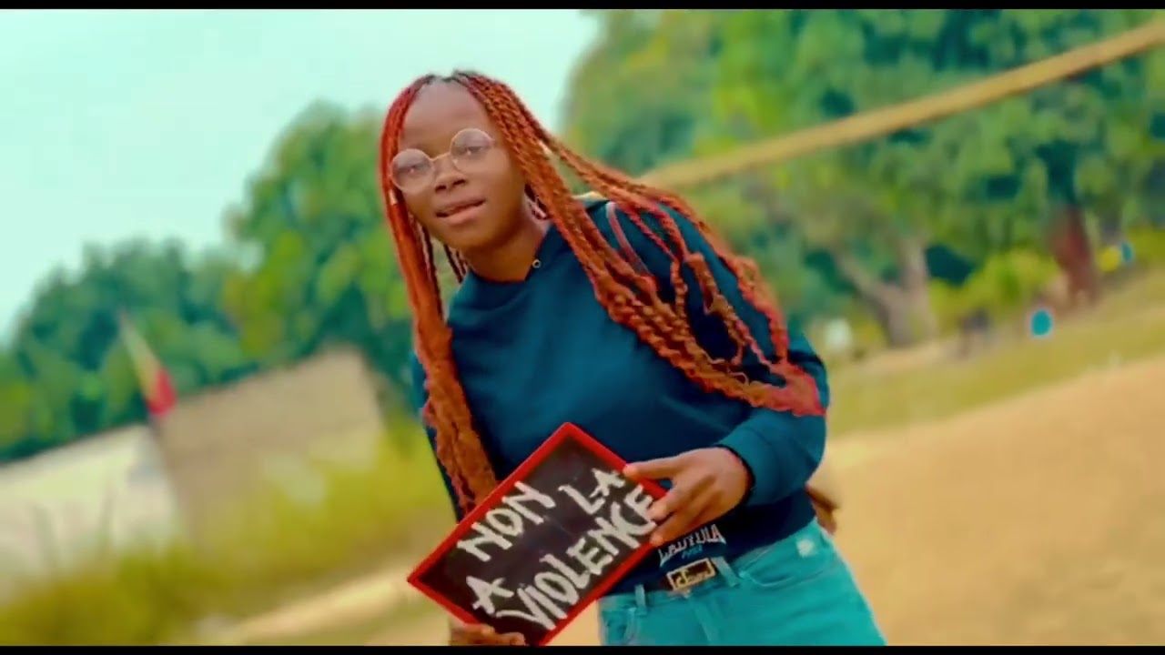 Clip officiel Disons non à la violence Projet NOA(Révisé)